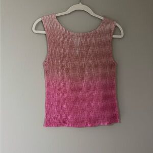 Women’s crinkle pleat tank top